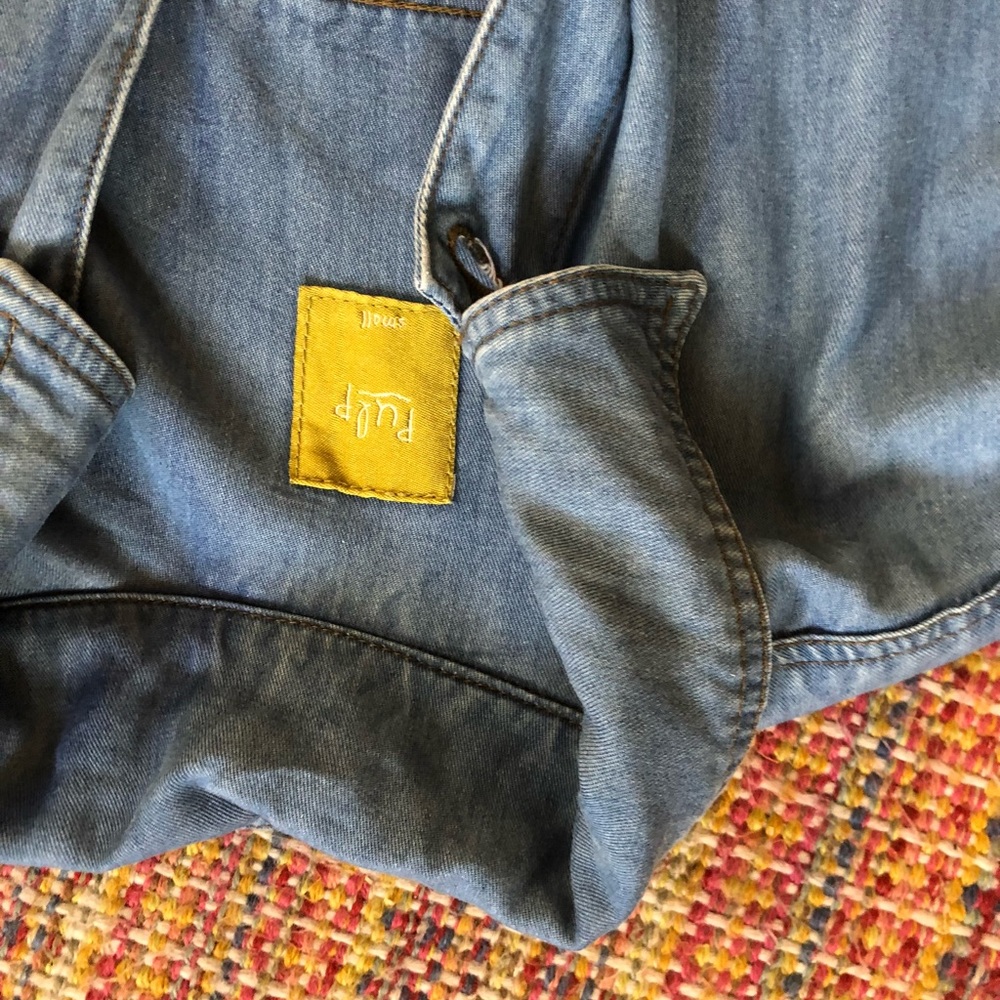 Pulp- Chambray Denim Soft cotton jacket women’s small